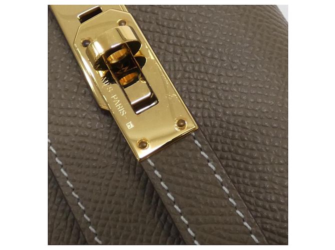 Hermès Cartera larga Hermes Kelly Classic en Etoupe Gray Gris pardo - vista 7