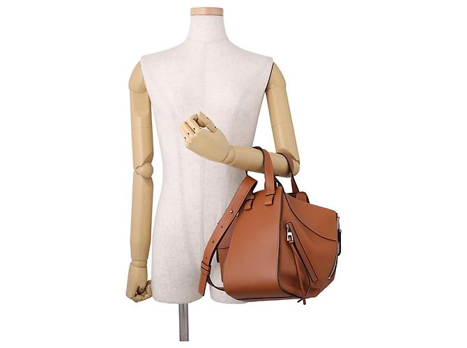 Borsa a mano in pelle Loewe Hammock Small Marrone - vista 4