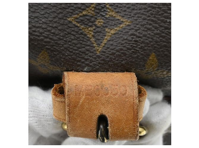Louis Vuitton Saumur Monogram Canvas BB Marrone - vista 5