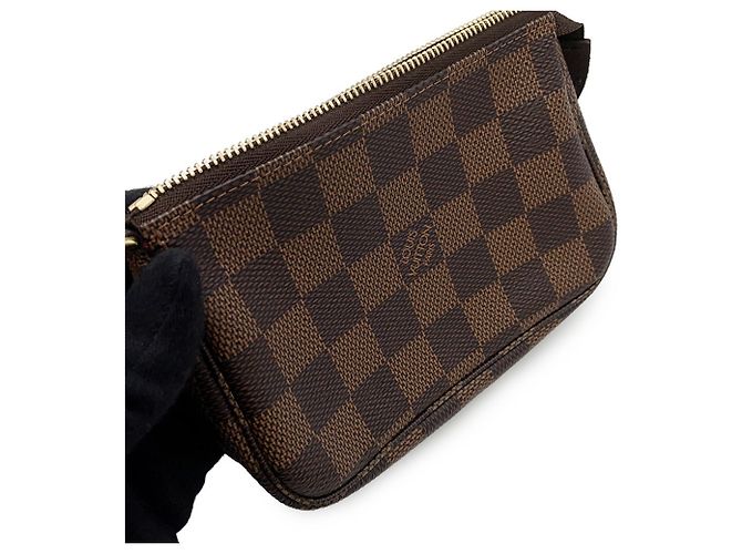 Louis Vuitton Damier Ebene Mini Pochette Accessoires Rosso - vista 6