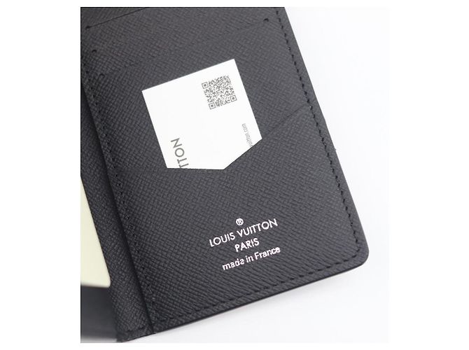 Louis Vuitton Tarjetero Monogramouflage Monograma - vista 2