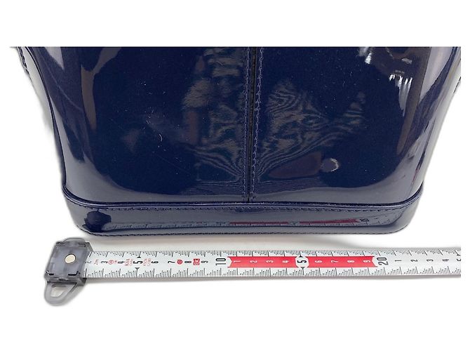 Borsa Louis Vuitton Alma Blu navy - vista 3