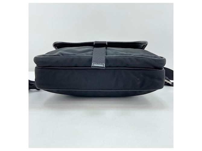 Borsa a tracolla con logo Triangle Prada Nero - vista 7