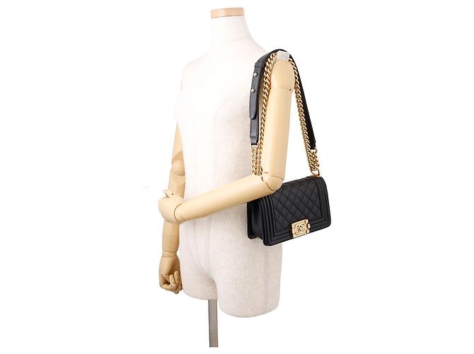 Boy Borsa a tracolla Chanel Matelassé con catena Nero - vista 4