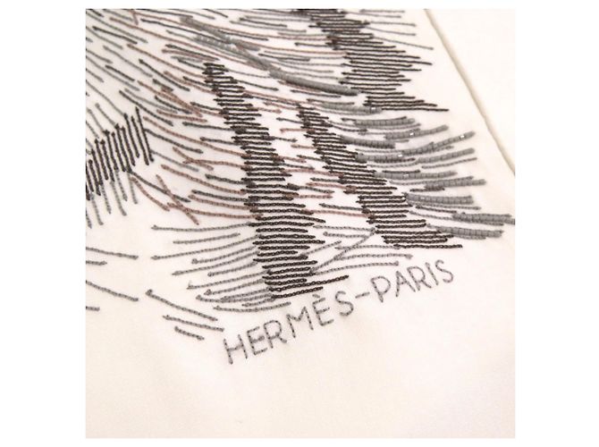 Hermès Lenço Hermes Tigre Royal King's Tiger Large Muffler Cru - vista 5