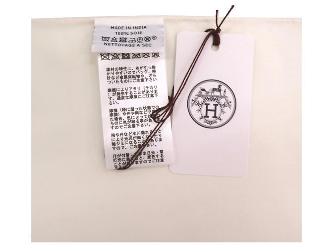 Hermès Lenço Hermes Tigre Royal King's Tiger Large Muffler Cru - vista 8