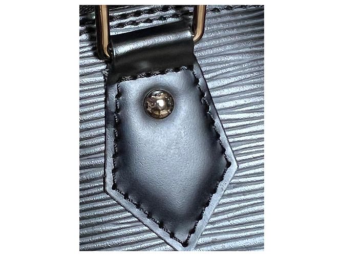 Louis Vuitton Alma GM Borsa in pelle Epi nera Nero - vista 4