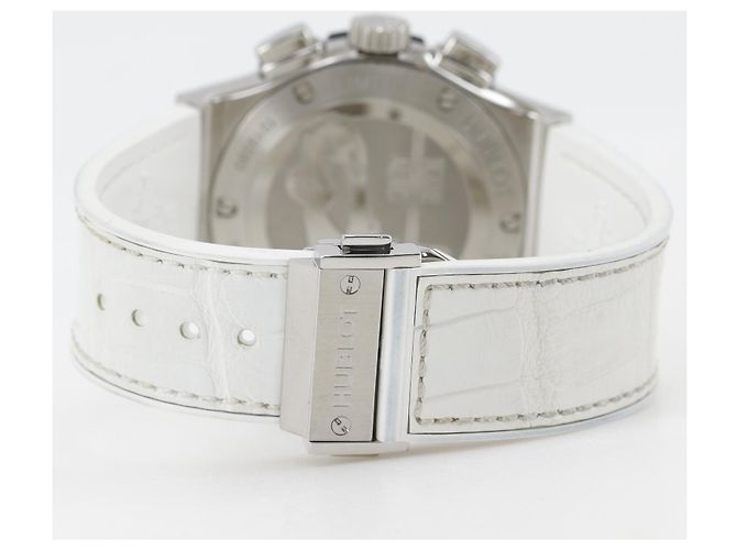 Hublot Classic Fusion Automático em Titânio e Alligator 45 - vista 2