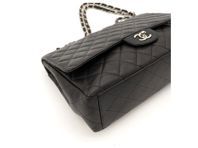 Chanel Borsa Classic Flap Medium in pelle caviar nera Nero - vista 10