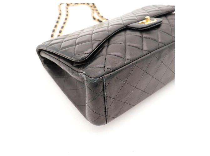 Chanel Classic Flap Medium in pelle d'agnello nera Nero - vista 9