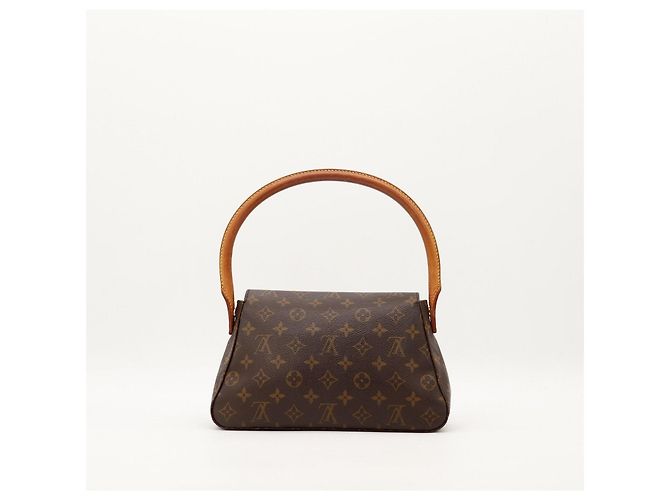 Louis Vuitton Bolso Batignolles Horizontal Monogram Castaño Monograma - vista 3