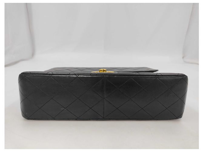 Chanel Vintage Classic Double Flap Maxi CC Lambskin Nero - vista 3