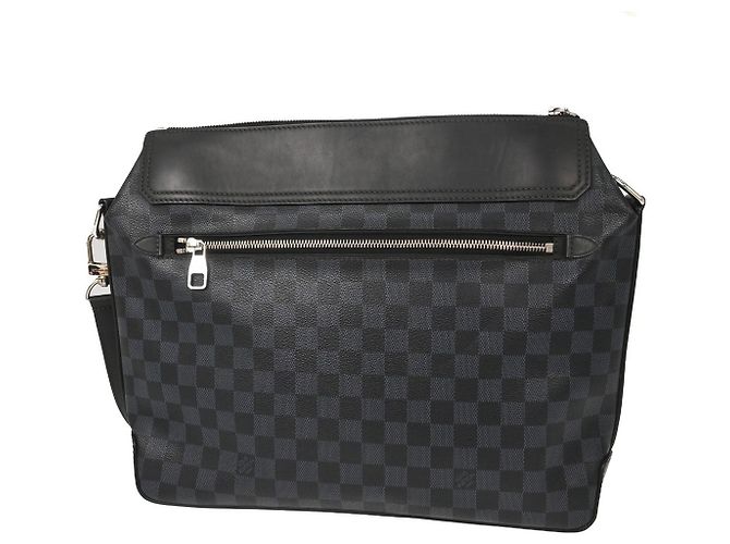 Louis Vuitton Greenwich Messenger Damier Cobalt Nero - vista 2