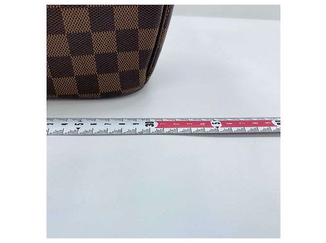 Louis Vuitton Salia Horizontal Tote Bag Braun - Ansicht 4