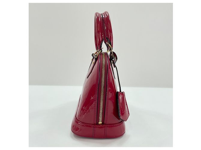 Borsa Louis Vuitton Alma BB Rosso - vista 6