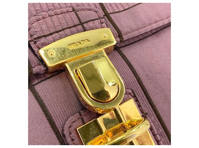 Borsa a tracolla in nylon viola Prada Porpora - vista 13