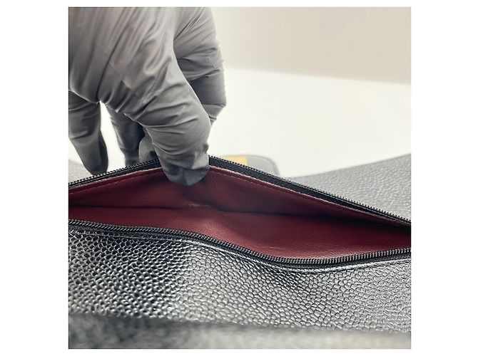Borsa a tracolla Chanel Matelassé 25 Nero - vista 15