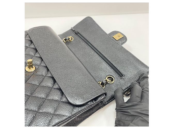 Borsa a tracolla Chanel Matelassé 25 Nero - vista 17