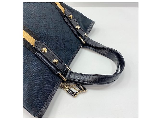 Schwarze Gucci Handtasche - Ansicht 11