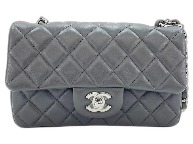 Chanel Mini Matelassé Schultertasche Braun - Ansicht 2
