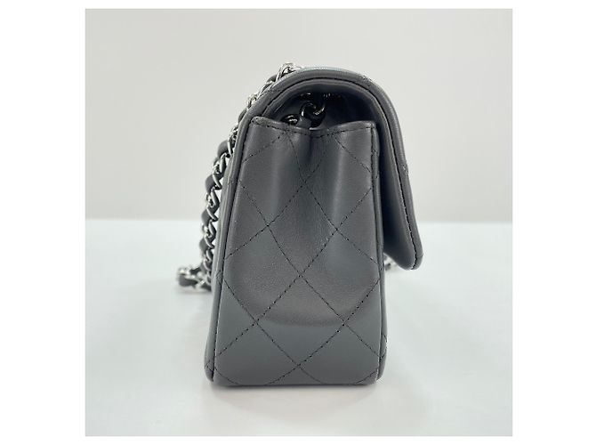 Chanel Mini Matelassé Schultertasche Braun - Ansicht 6