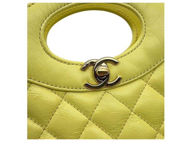 Timeless Borsa a Spalla Chanel Matelasse Small Chain Giallo - vista 11