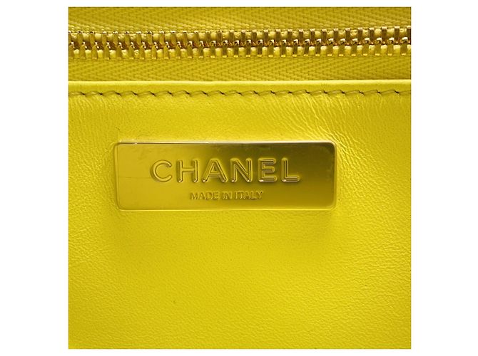 Timeless Borsa a Spalla Chanel Matelasse Small Chain Giallo - vista 14
