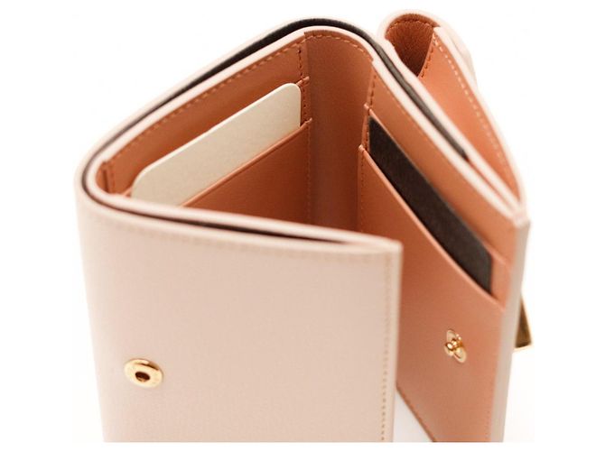 Fendi Cartera bi-fold en cuero Castaño Beige - vista 11