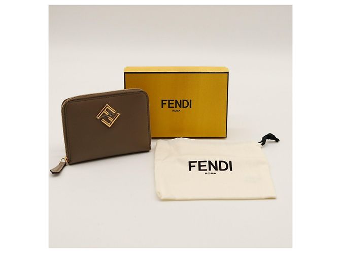 Fendi FF Vertigo Zip-Around Wallet in Brown Leather - view 6