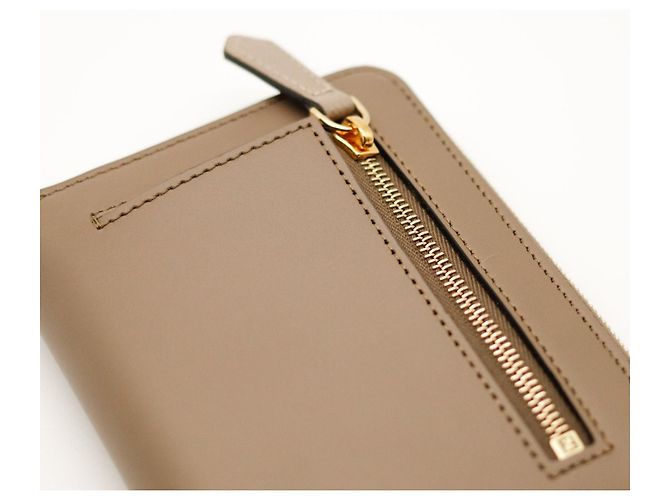 Fendi FF Vertigo Zip-Around Wallet in Brown Leather - view 8