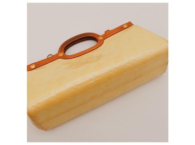 Louis Vuitton Vernis Reade PM Handtasche Beige - Ansicht 6