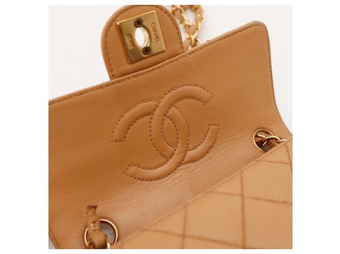 Chanel Classic Flap Small Borsa in Pelle Beige - vista 12