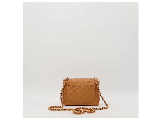 Chanel Classic Flap Small Borsa in Pelle Beige - vista 3