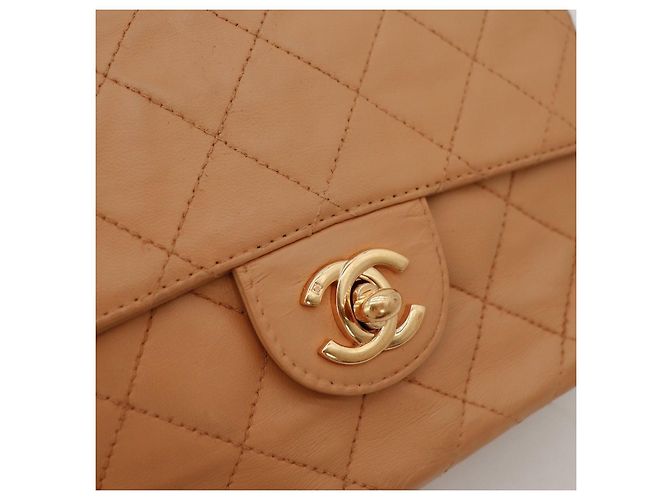 Chanel Classic Flap Small Borsa in Pelle Beige - vista 7