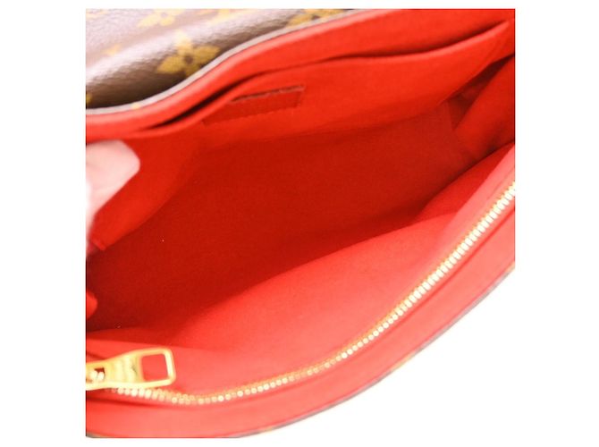 Louis Vuitton Saint Placide in tela Monogram e pelle Marrone - vista 3