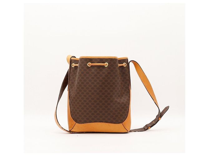 Céline Bolso Bucket Macadam Castaño - vista 3