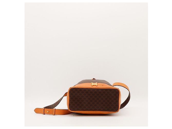 Céline Bolso Bucket Macadam Castaño - vista 5