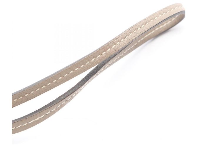 Hermès Charm Paddock Horseshoe Hermes Beige - vista 4