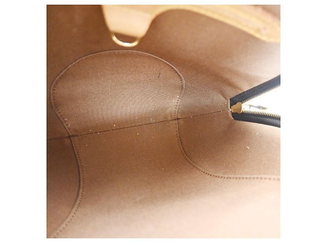 Louis Vuitton Ellipse Monogram Canvas Marrone - vista 3