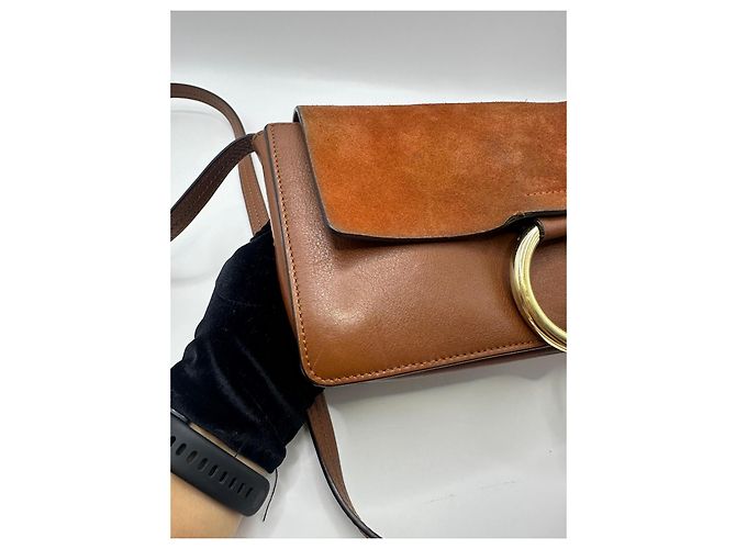 Chloé Faye Borsa a Tracolla in Pelle Marrone - vista 8