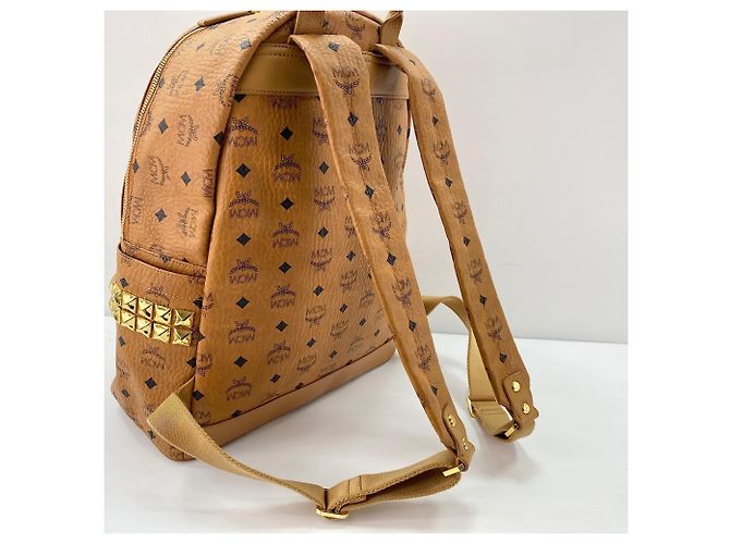 Zaino MCM Stark Medium Studded - vista 10