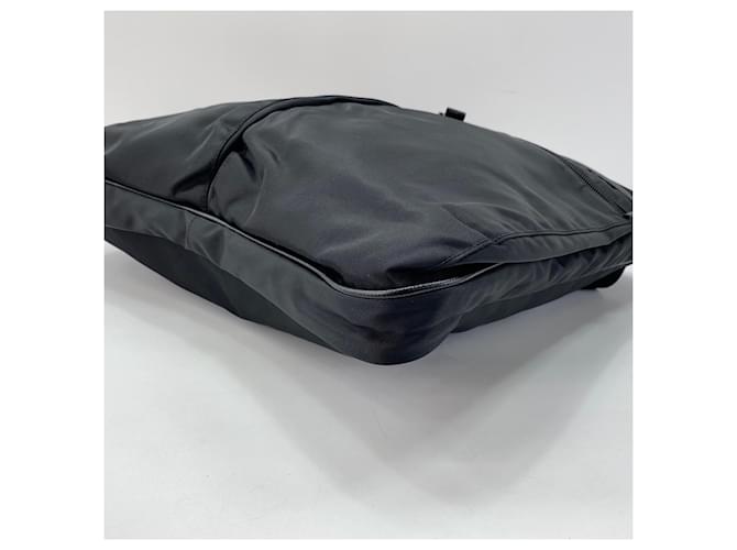 Borsa a tracolla in nylon nero Prada - vista 9