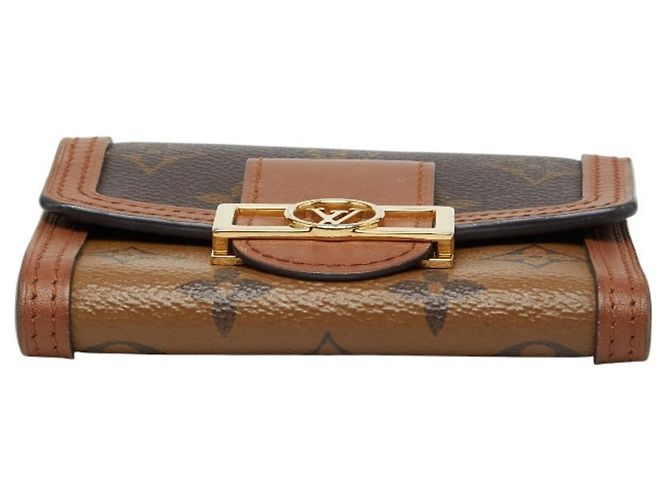 Cartera compacta de tres pliegues Louis Vuitton Monogram Reverse Dauphine Castaño - vista 3