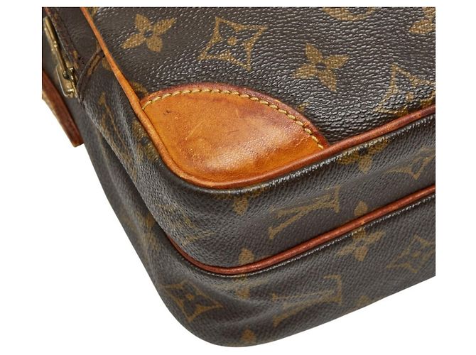 Bolso bandolera Louis Vuitton Monogram Amazon Castaño - vista 5