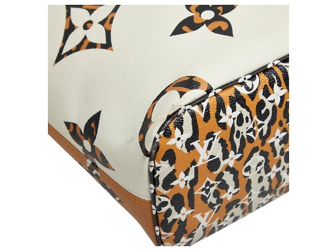 Borsa Tote Louis Vuitton Monogram Jungle Neverfull MM Multicolore Crudo Cammello - vista 5