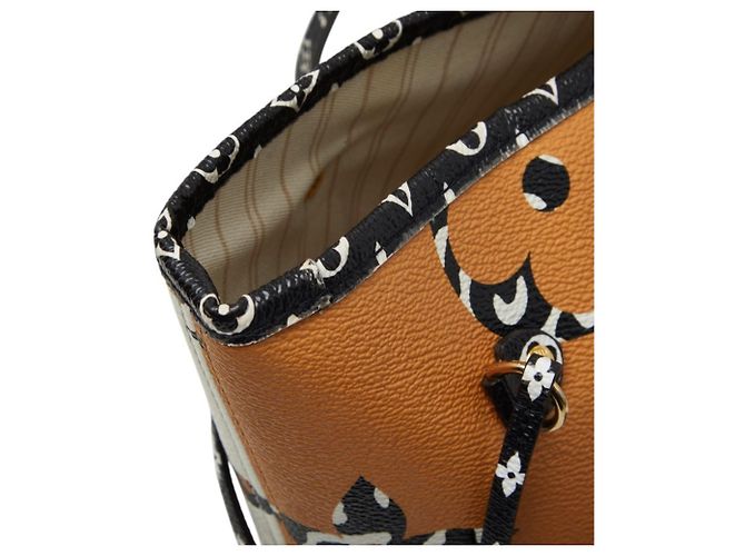 Borsa Tote Louis Vuitton Monogram Jungle Neverfull MM Multicolore Crudo Cammello - vista 9