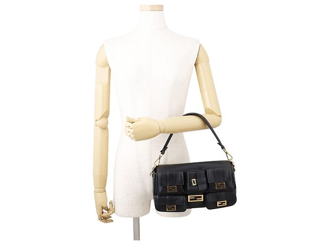 Borsa Fendi Baguette in nero - vista 4
