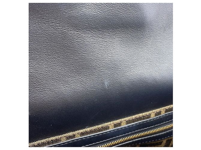 Borsa Fendi Baguette in nero - vista 9