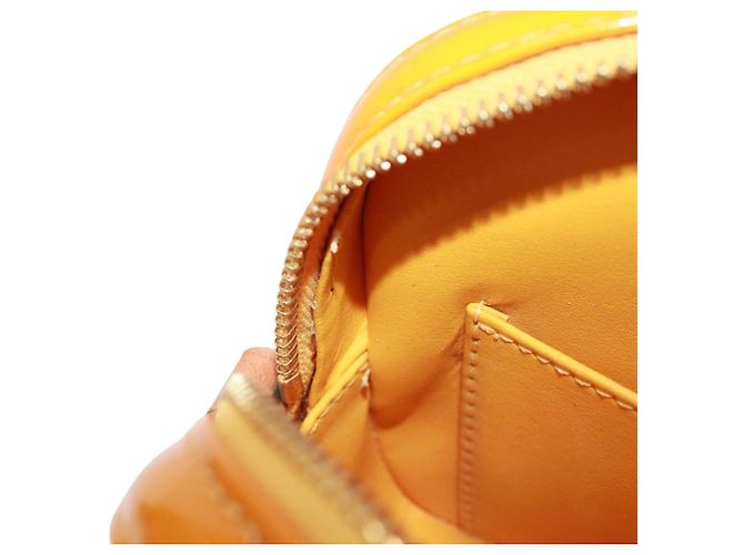 Borsa a Spalla Louis Vuitton Christie MM Giallo - vista 12