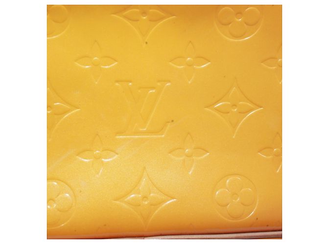 Borsa a Spalla Louis Vuitton Christie MM Giallo - vista 15